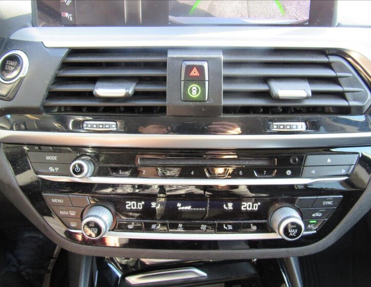 BMW X3 SUV 2,0 l 140 kw