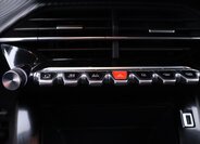 Peugeot 2008 SUV / Terénní 1,2 l 74 kw
