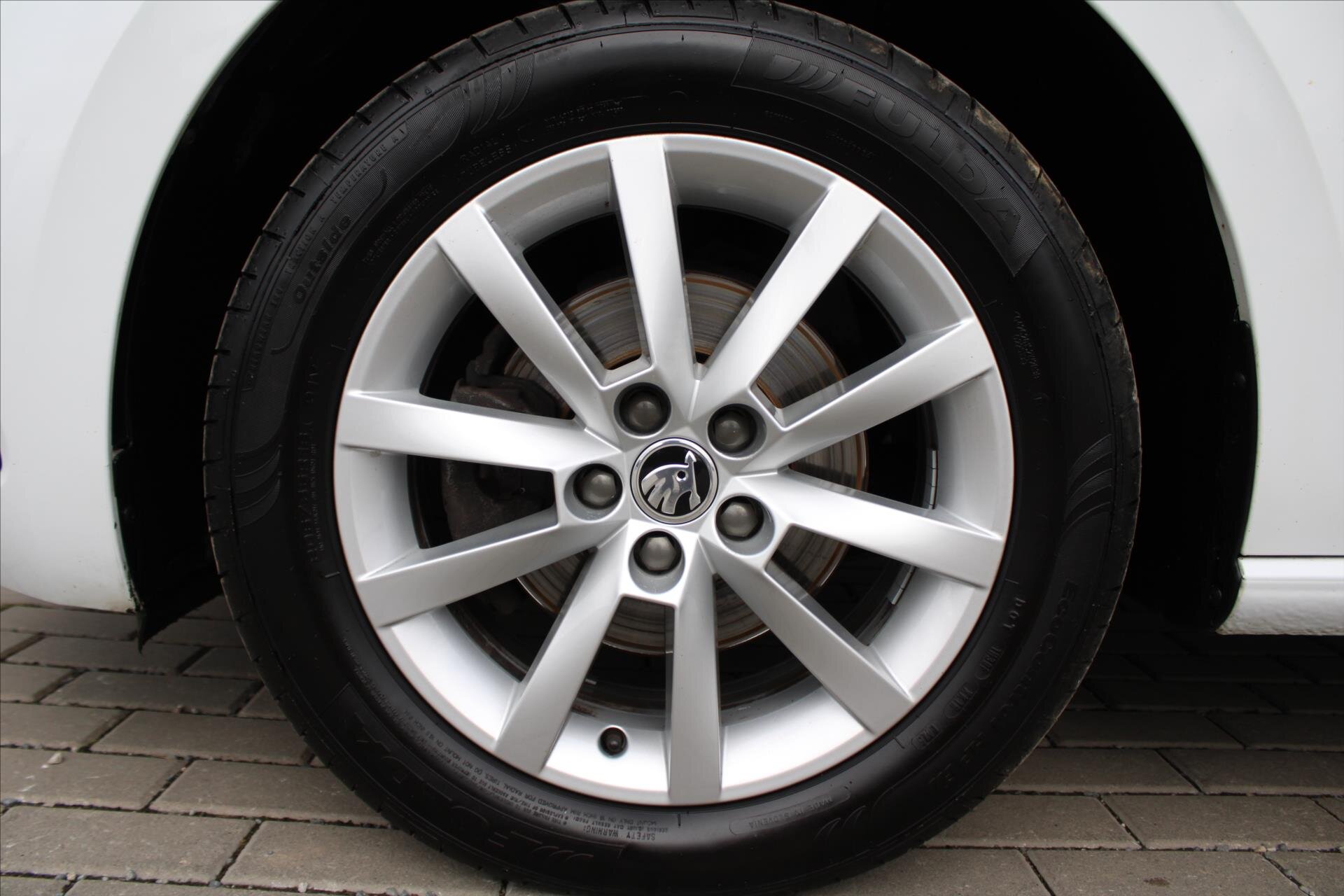 Škoda Scala Hatchback 1,6 l 85 kw