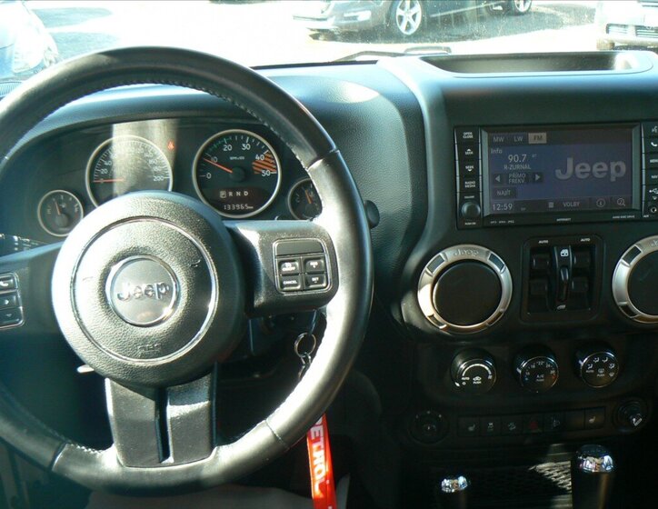 Jeep Wrangler Ostatní 2,8 l 147 kw