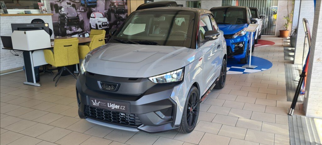 Ligier JS 50 Hatchback 499,0 6 kw