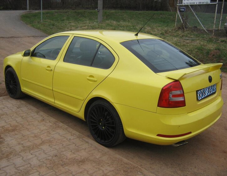 Škoda Octavia Sedan / Limuzína 2,0 l 125 kw