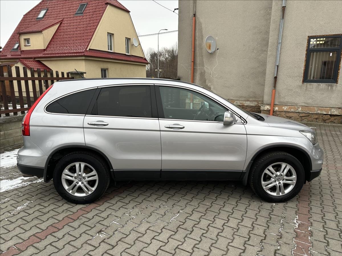 Honda CR-V SUV 2,0 l 110 kw