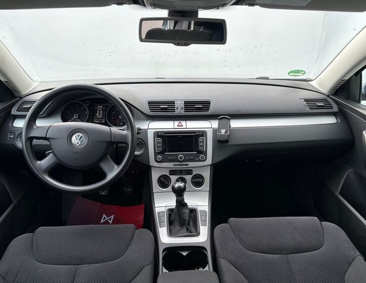 Volkswagen Passat Kombi 1,4 l 90 kw