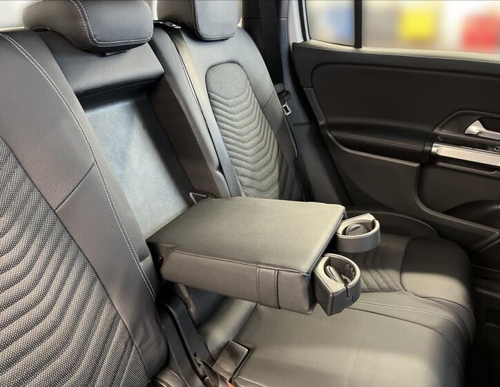 Mercedes-Benz GLB 20