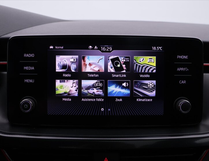 Škoda Kamiq SUV / Terénní 1,5 l 110 kw