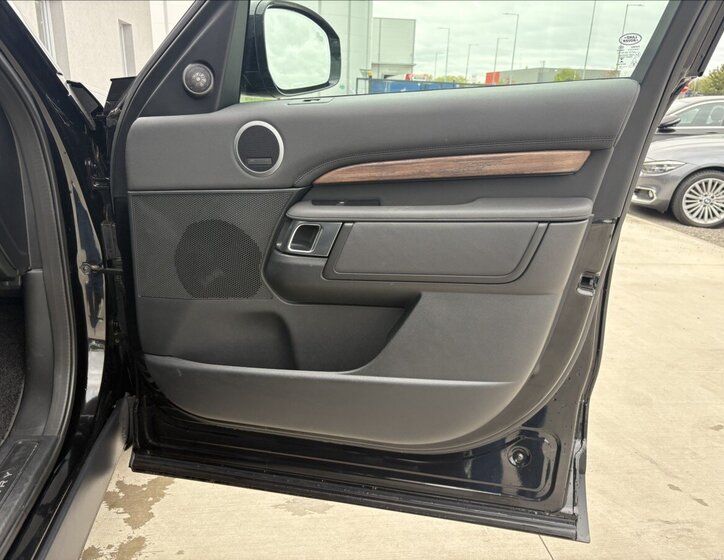 Land Rover Discovery Kombi 3,0 l 225 kw