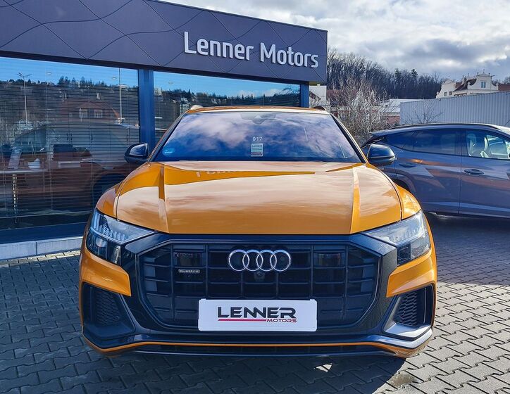Audi Q8 2
