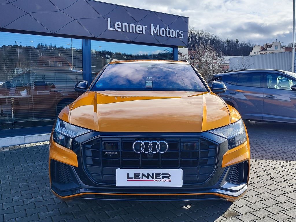 Audi Q8