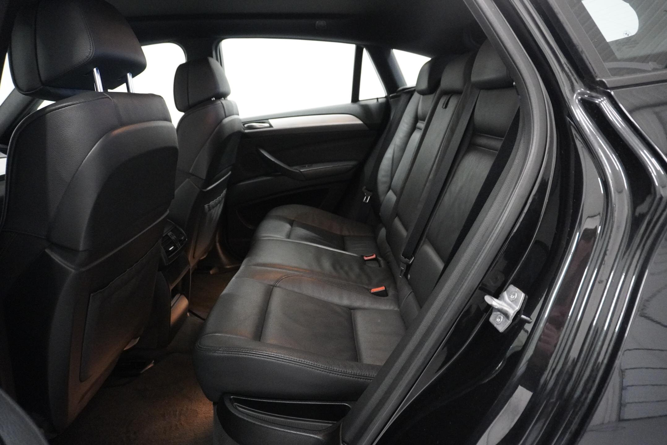 BMW X6 SUV 3,0 l 180 kw