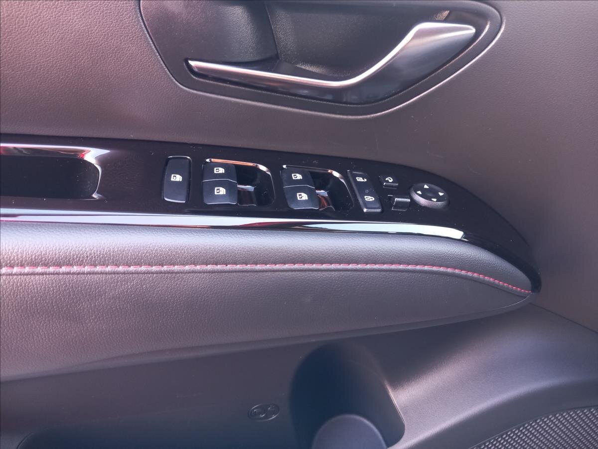 Hyundai Tucson SUV / Terénní 1,6 l 110 kw