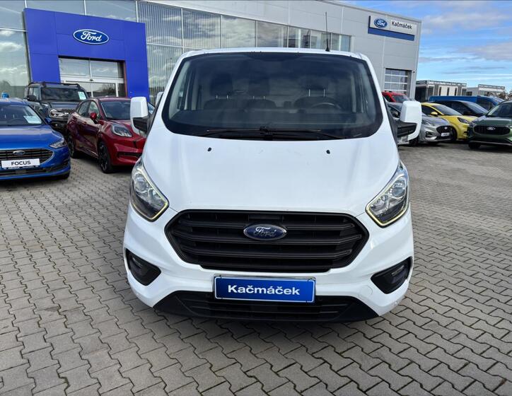 Ford Transit Custom 8