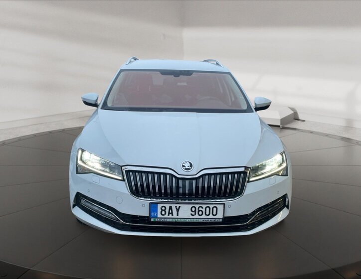 Škoda Superb Kombi 2,0 l 110 kw