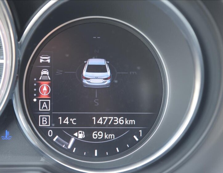 Mazda 6 Sedan / Limuzína 2,5 l 141 kw