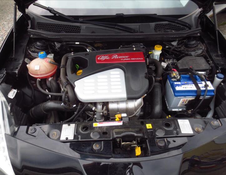 Alfa Romeo Giulietta 21