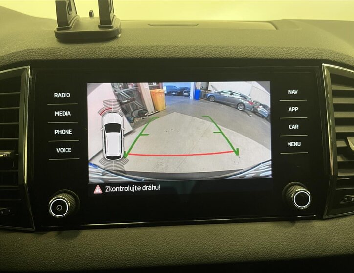 Škoda Karoq SUV / Terénní 1,5 l 110 kw