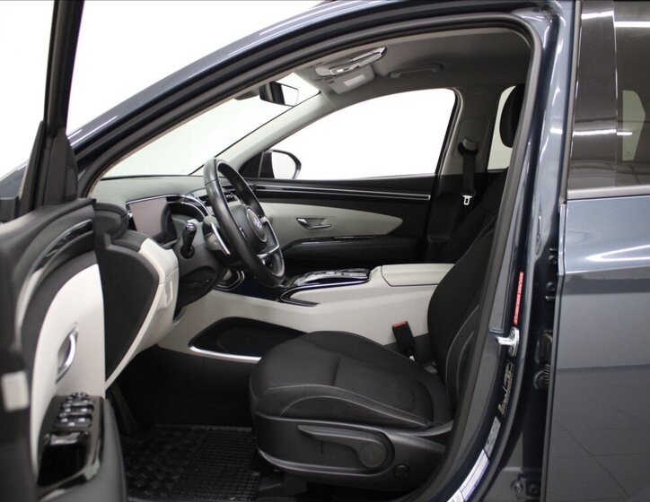 Hyundai Tucson SUV 1,6 l 110 kw