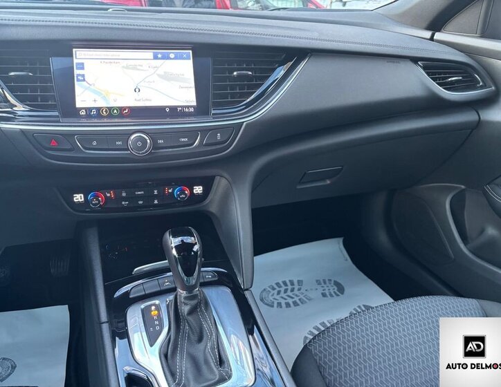 Opel Insignia Kombi 2,0 l 128 kw