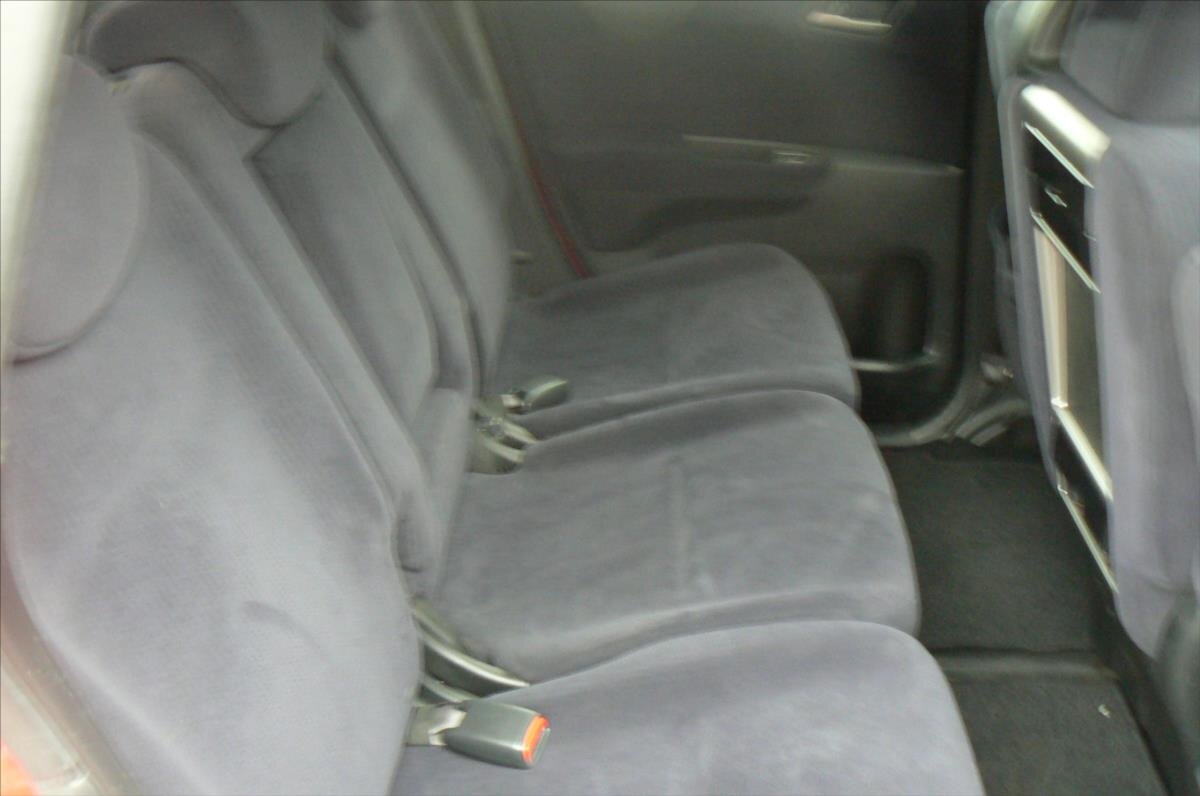 Honda FR-V Kombi 2,2 l 103 kw