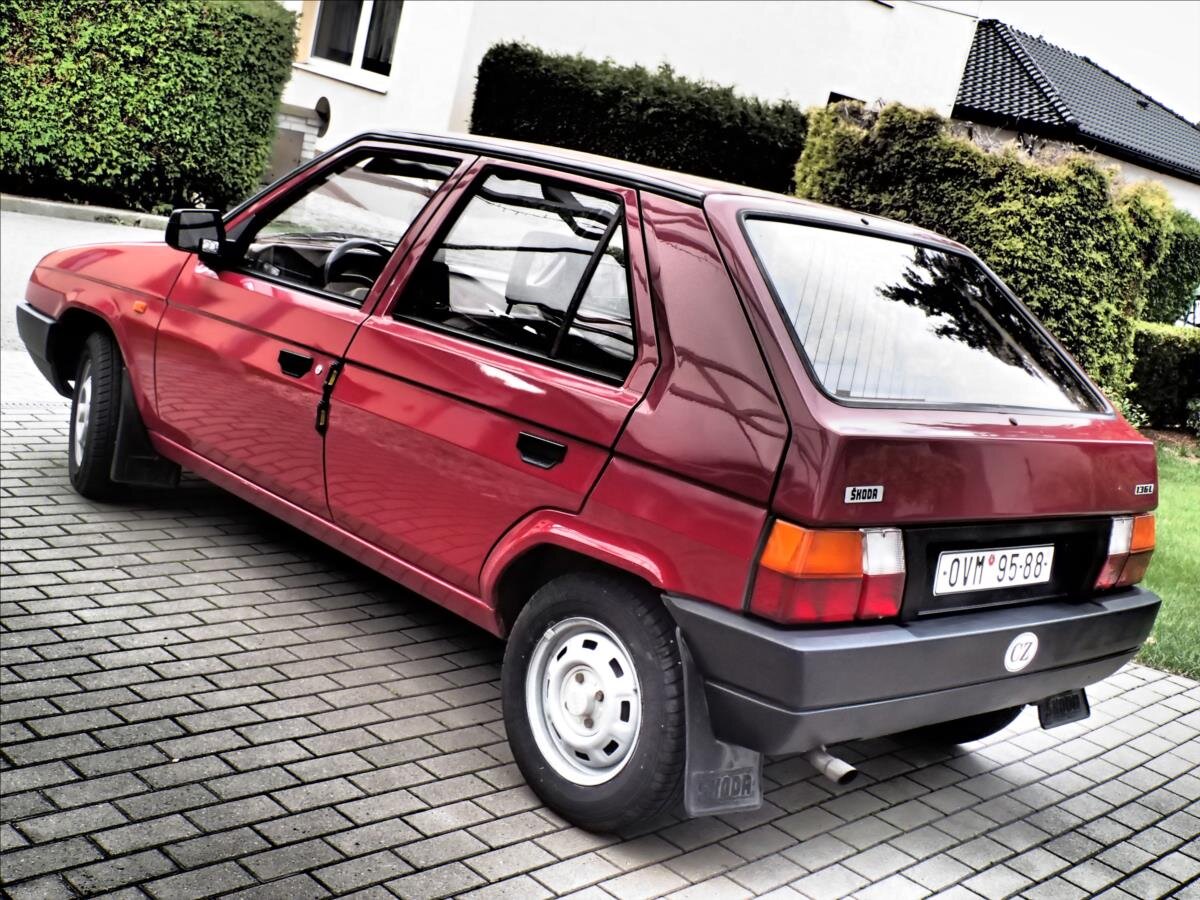 Škoda Favorit Hatchback 1,3 l 46 kw