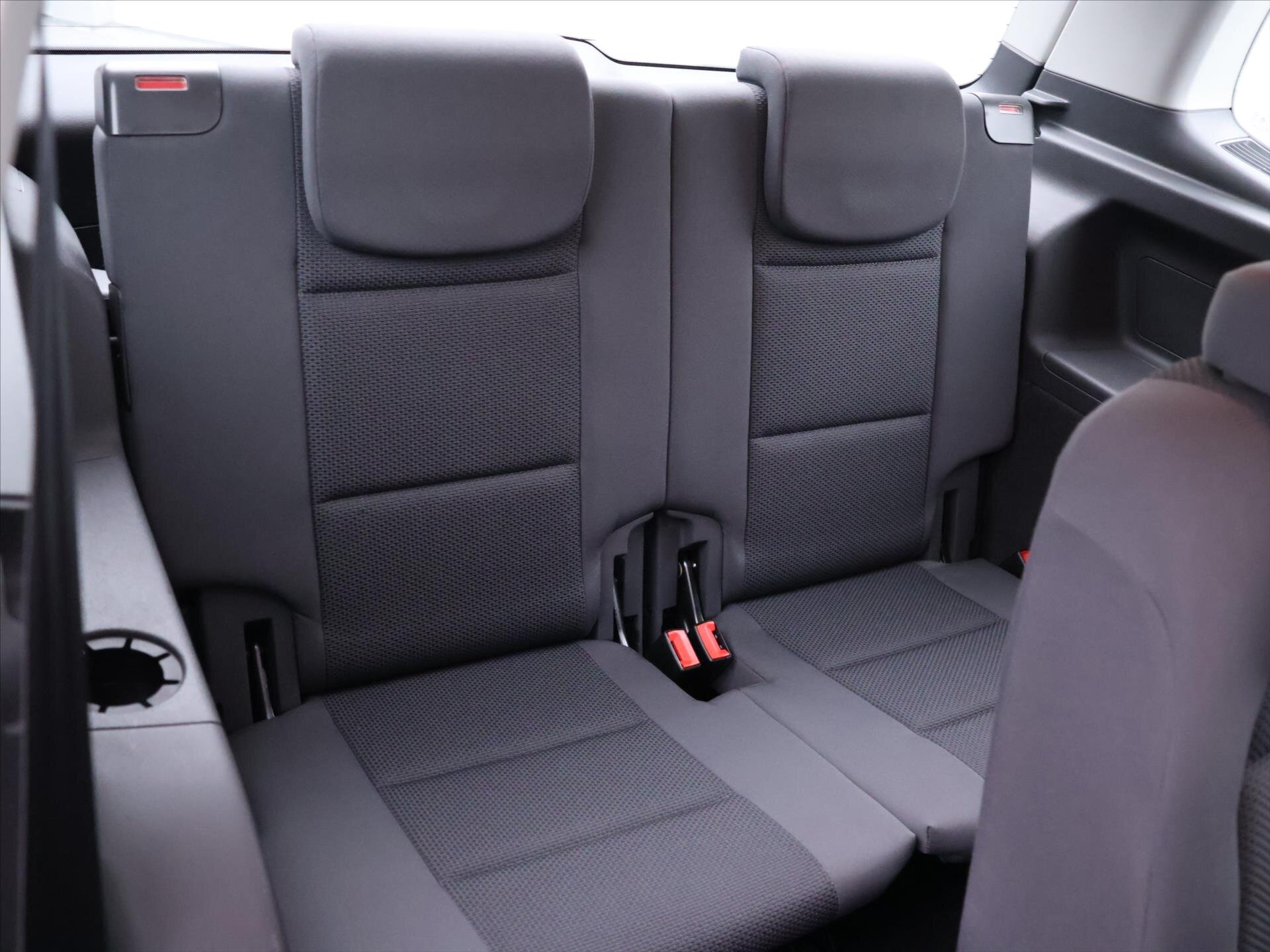 Volkswagen Touran MPV 1,6 l 77 kw