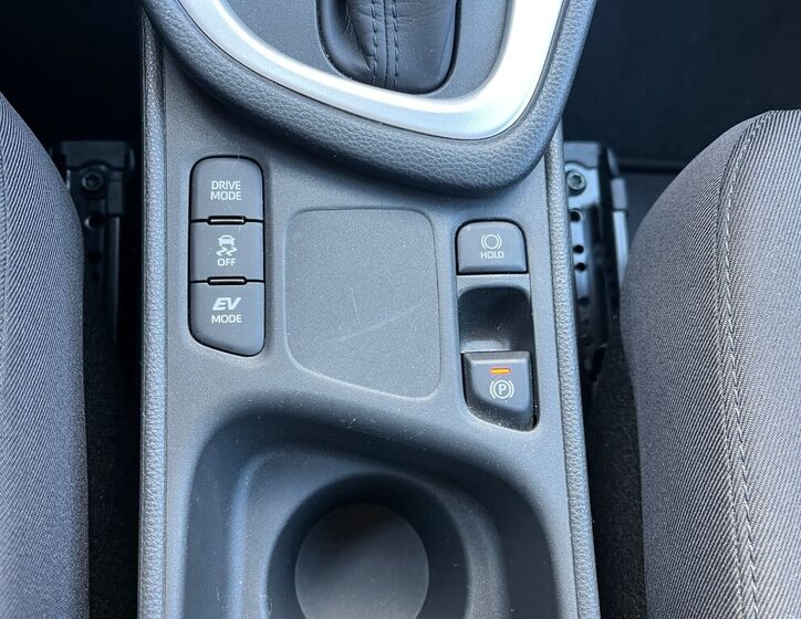 Toyota Yaris Hatchback 1,5 l 68 kw