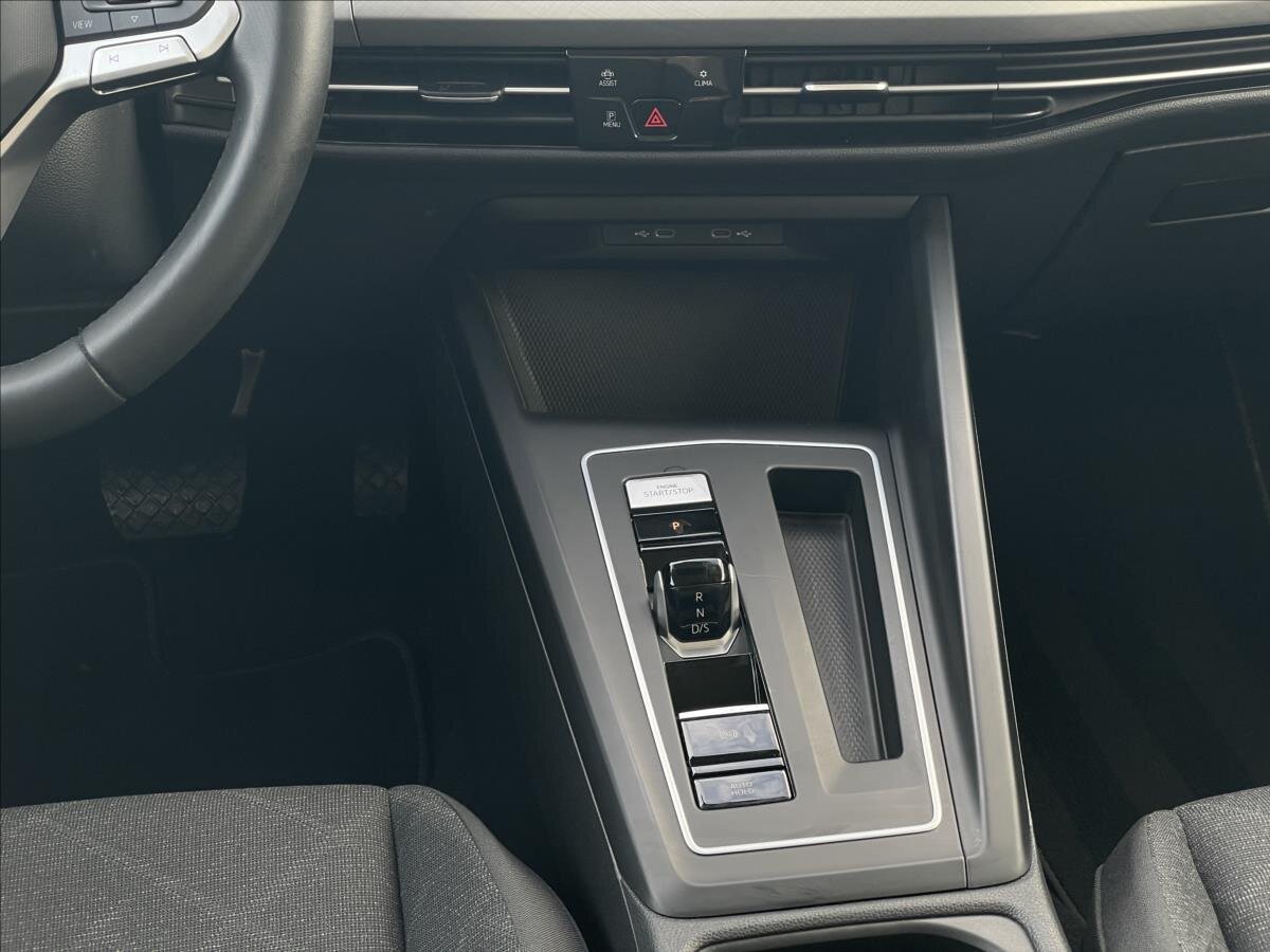 Volkswagen Golf Kombi 1,5 l 110 kw