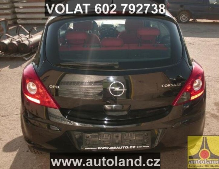 Opel Corsa Hatchback 1,2 l 59 kw