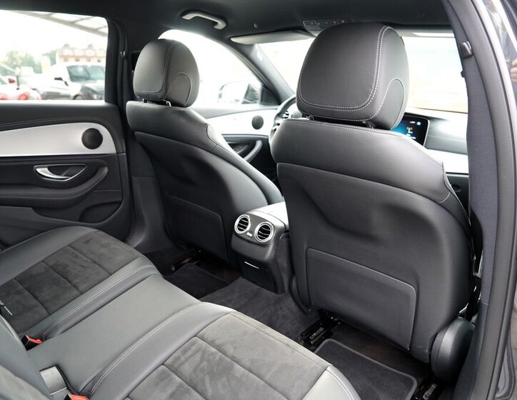 Mercedes-Benz Třídy E Sedan 2,0 l 145 kw