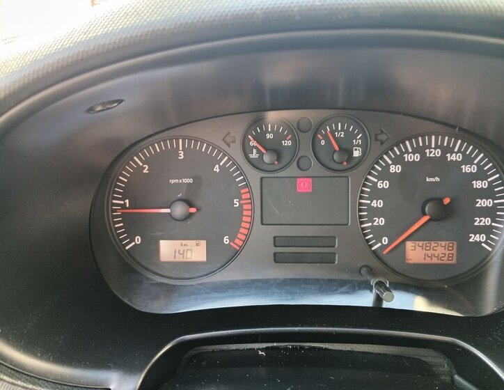 Seat Leon Hatchback 1,9 l 66 kw