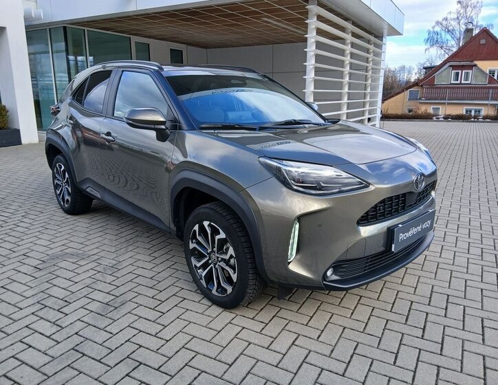 Toyota Yaris Cross SUV 1,5 l 68 kw