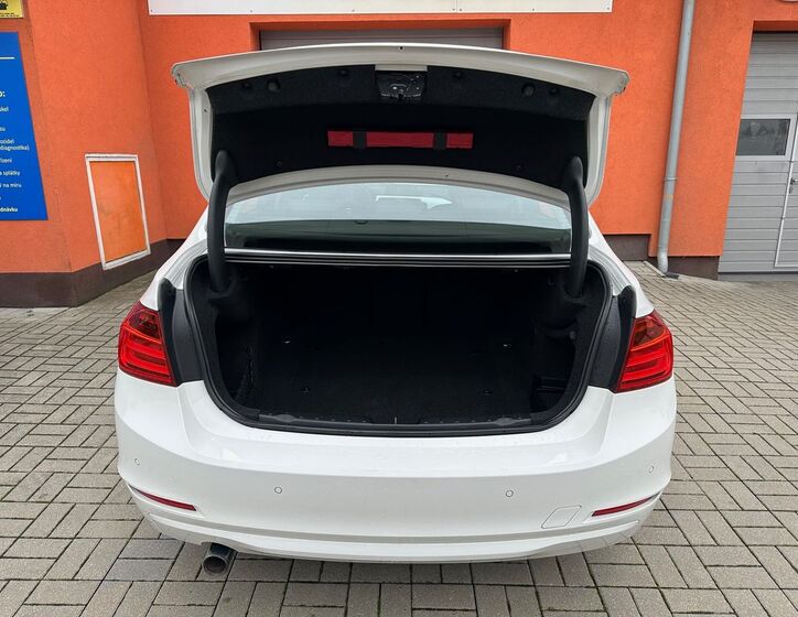 BMW Řada 3 7