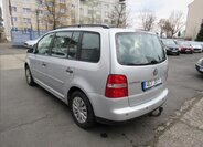 Volkswagen Touran Kombi 1,6 l 75 kw