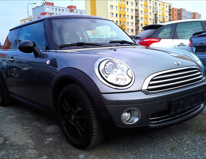 Mini Cooper Hatchback 1,6 l 90 kw