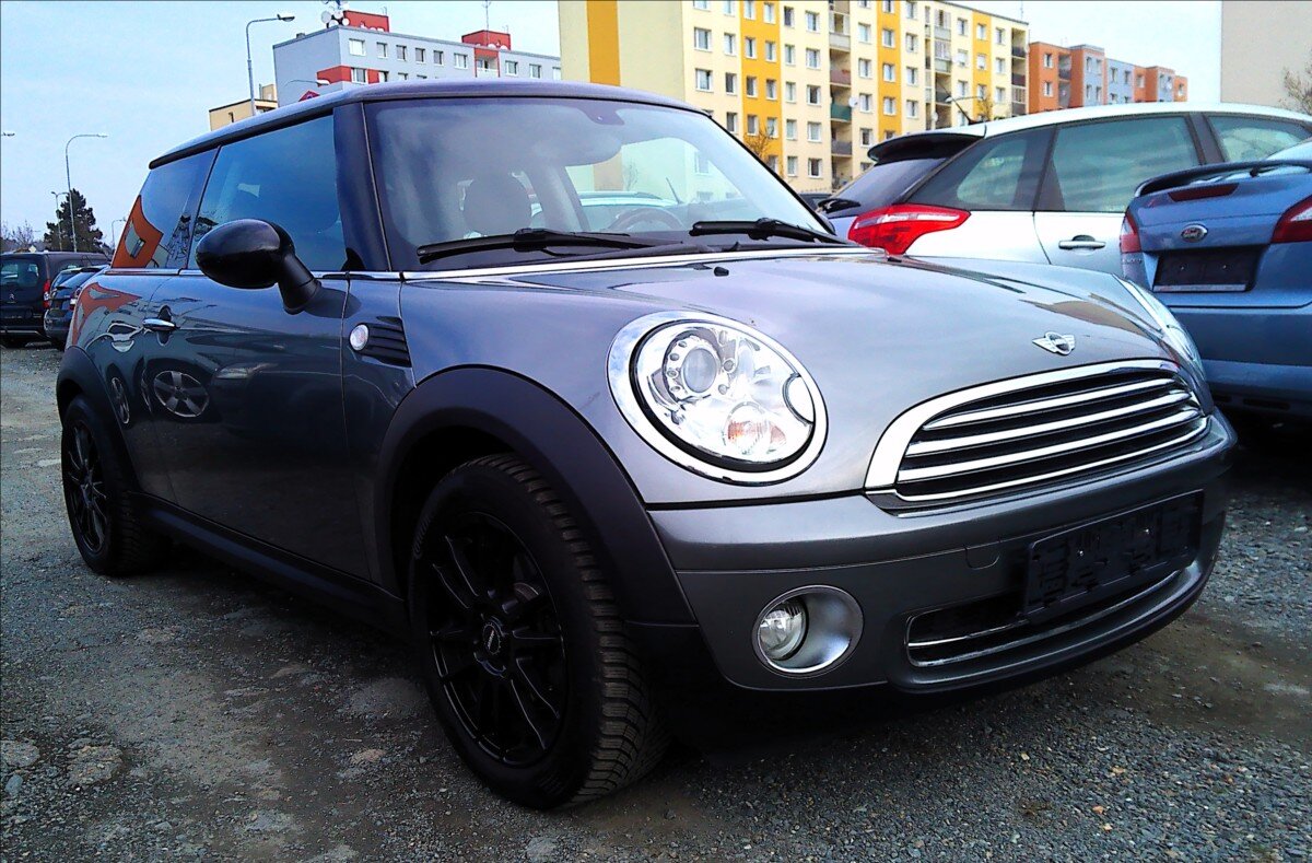 Mini Cooper Hatchback 1,6 l 90 kw