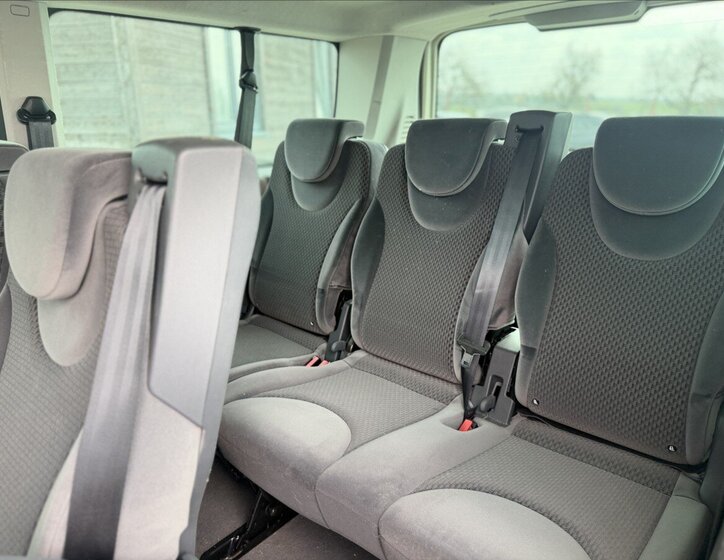 Peugeot Expert MPV 2,0 l 120 kw