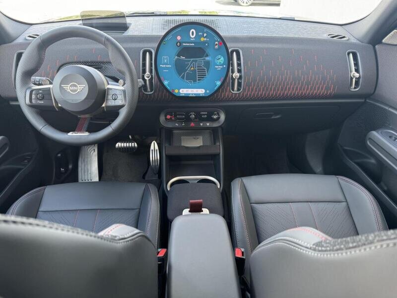 Mini Countryman SUV 2,0 l 221 kw