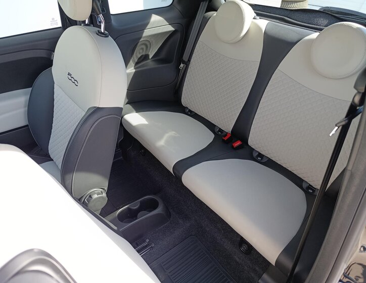 Fiat 500 Hatchback 999,0 52 kw