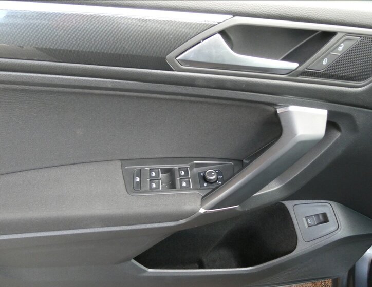 Volkswagen Tiguan Allspace SUV / Terénní 2,0 l 140 kw