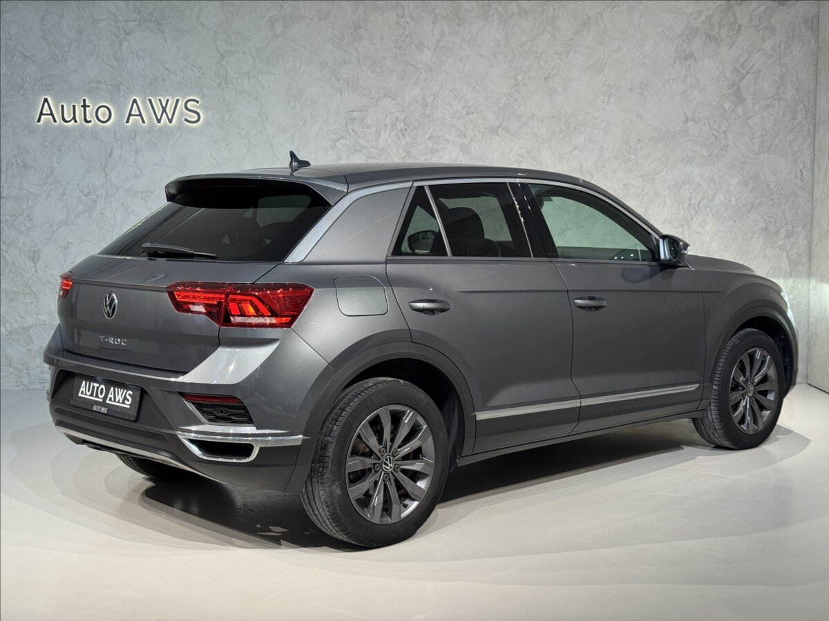 Volkswagen T-Roc SUV 1,5 l 110 kw