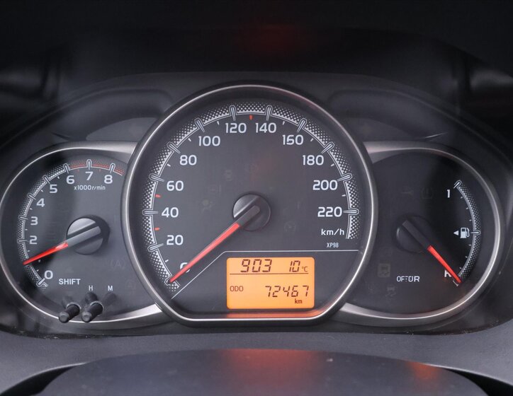 Toyota Yaris Hatchback 998,0 51 kw