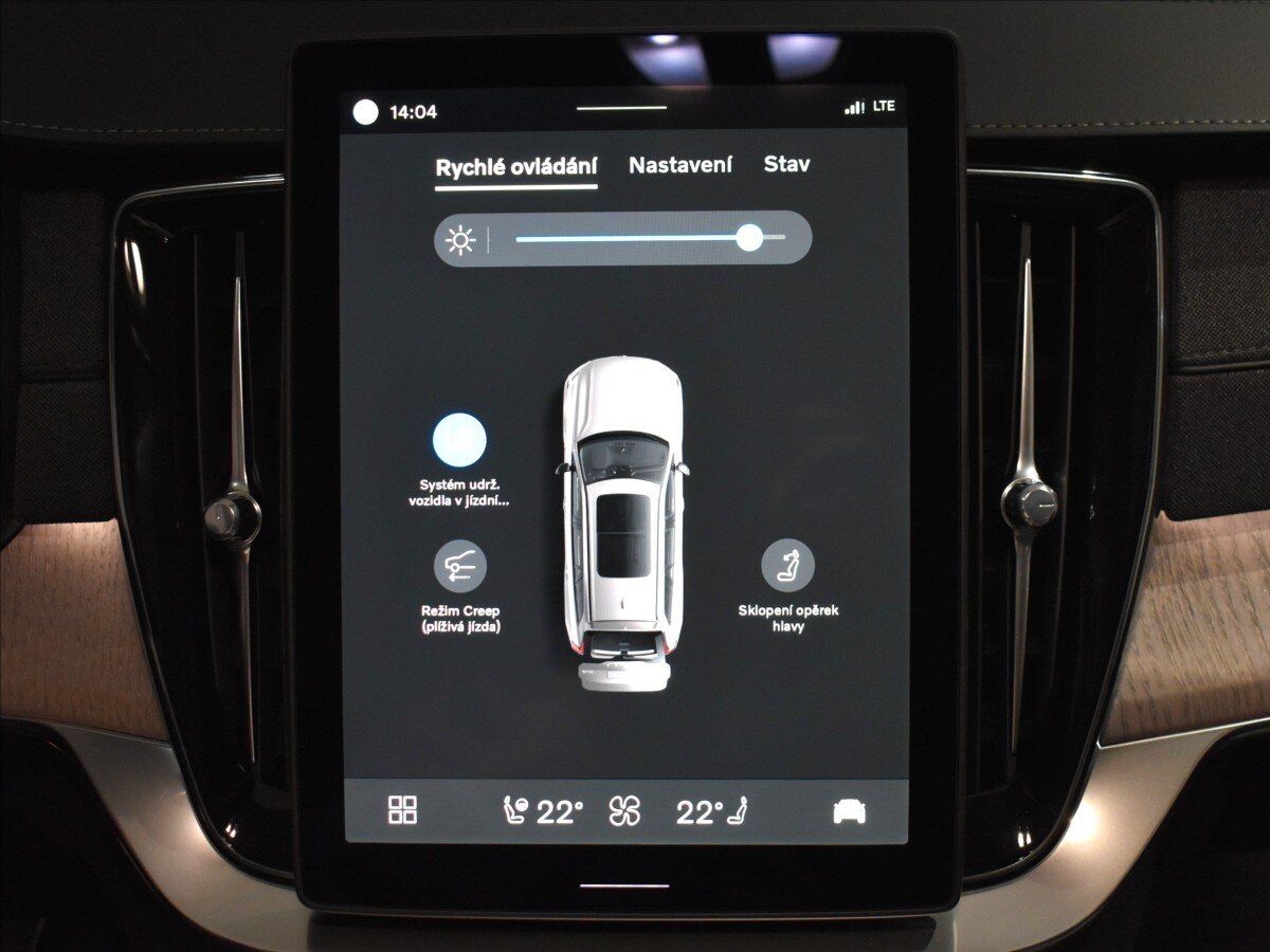 Volvo XC90 SUV / Terénní 2,0 l 335 kw