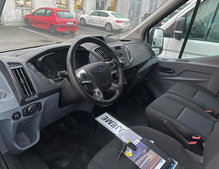 Ford Transit 2