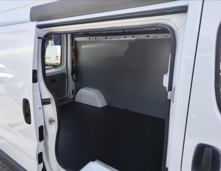 Nissan Primastar Ostatní 2,0 l 84 kw