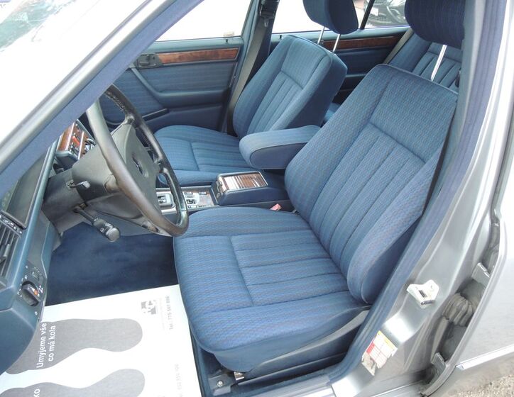 Mercedes-Benz Třídy E 15