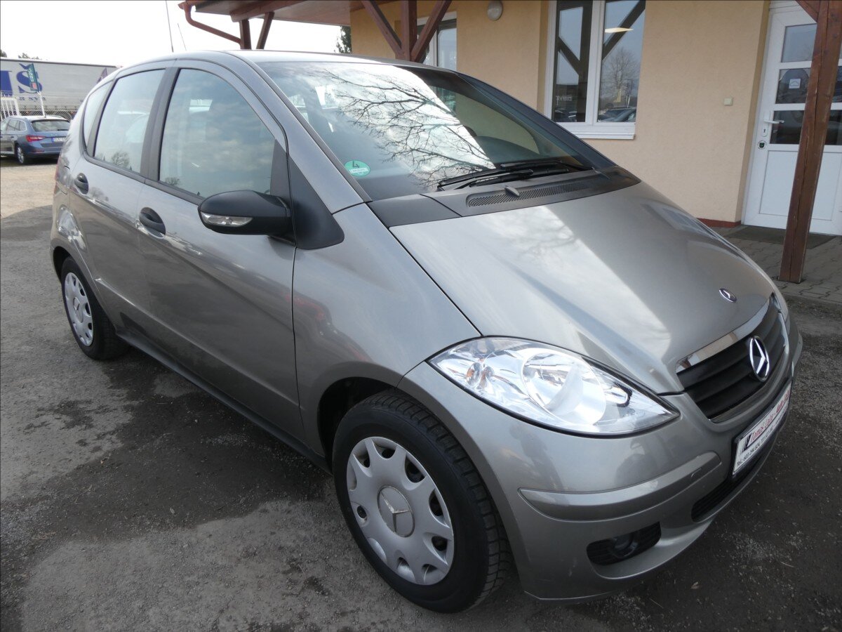 Mercedes-Benz Třídy A Hatchback 1,7 l 85 kw