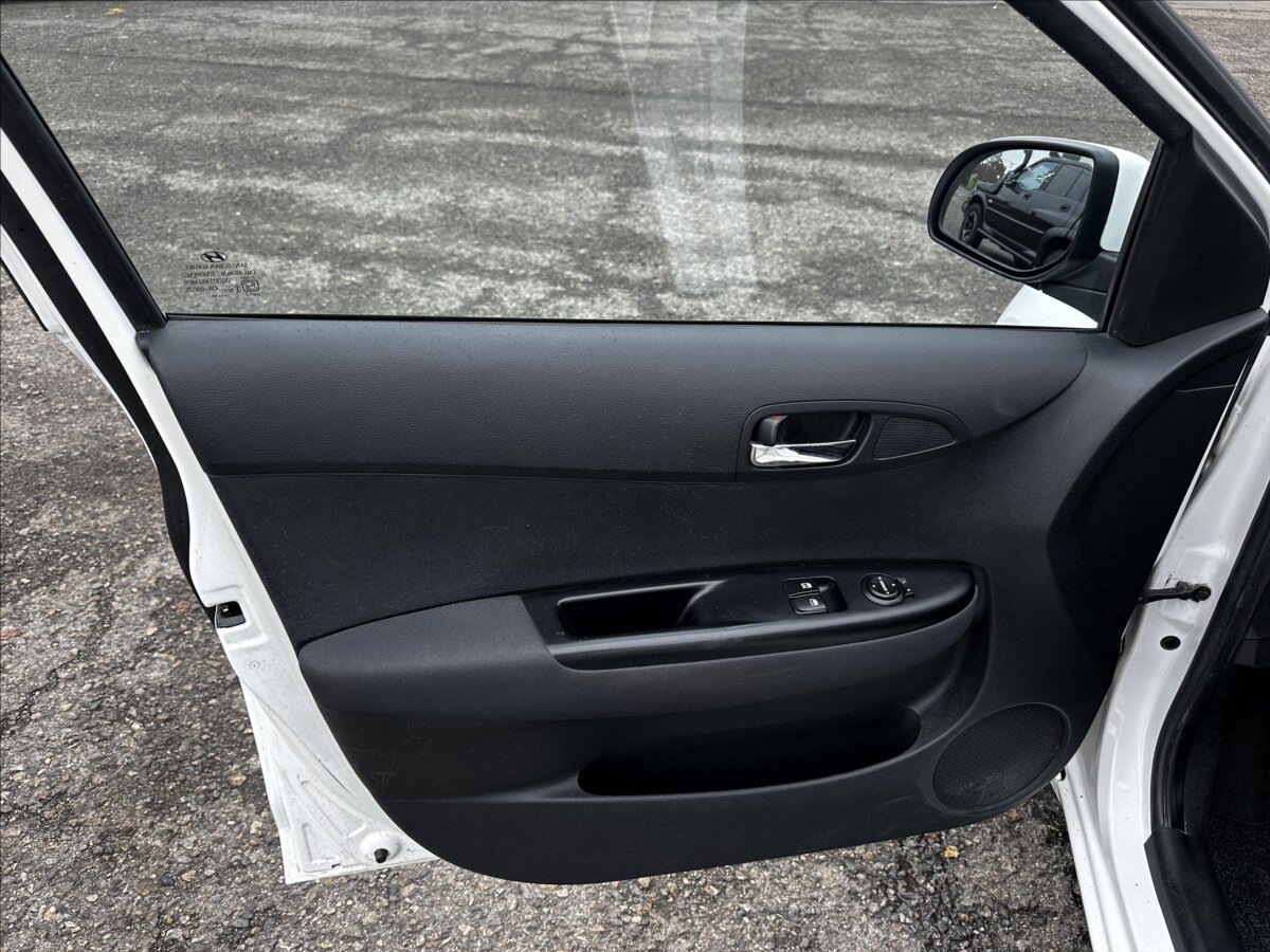 Hyundai i20 Hatchback 1,2 l 57 kw