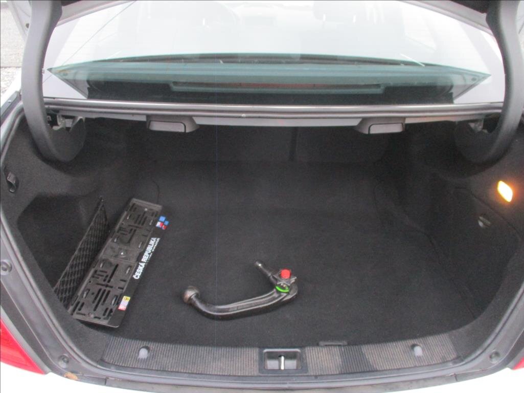 Mercedes-Benz Třídy C Sedan / Limuzína 1,8 l 115 kw