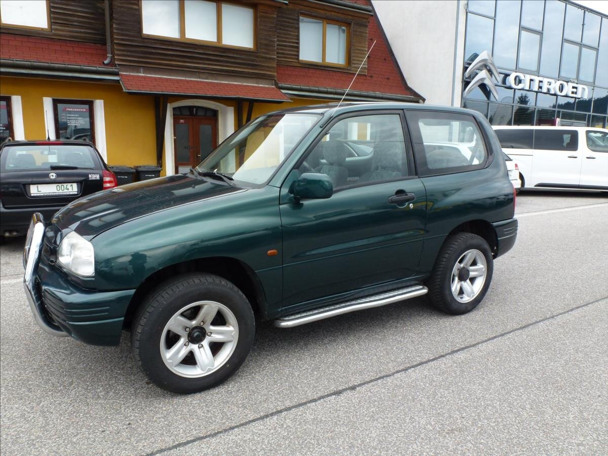 Suzuki Grand Vitara SUV / Terénní 2,0 l 94 kw