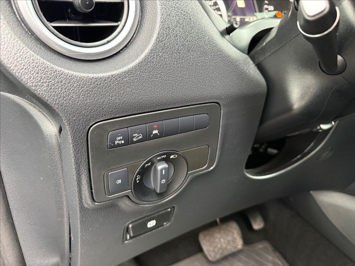 Mercedes-Benz Vito MPV 2,1 l 140 kw